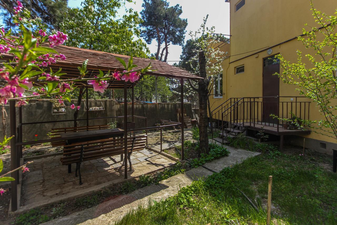 Apartment Gardens 44 Τυφλίδα Εξωτερικό φωτογραφία