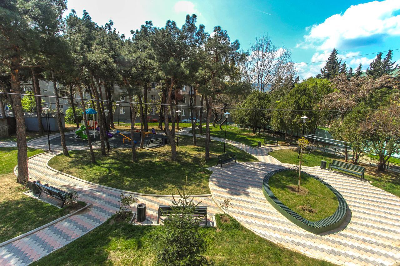 Apartment Gardens 44 Τυφλίδα Εξωτερικό φωτογραφία